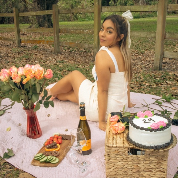 Meet your Posher, 'ash - Picture 2 of 3